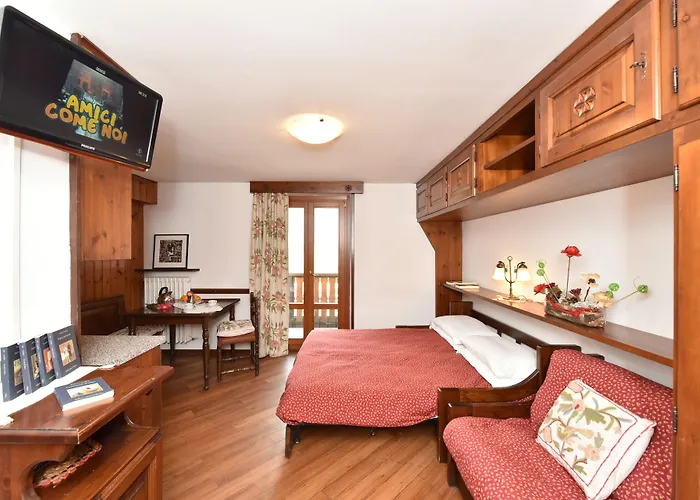 Castelli Hotel apartamentowy Breuil-Cervinia