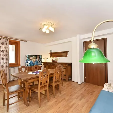 Castelli 2* ברויל-קרוויניה